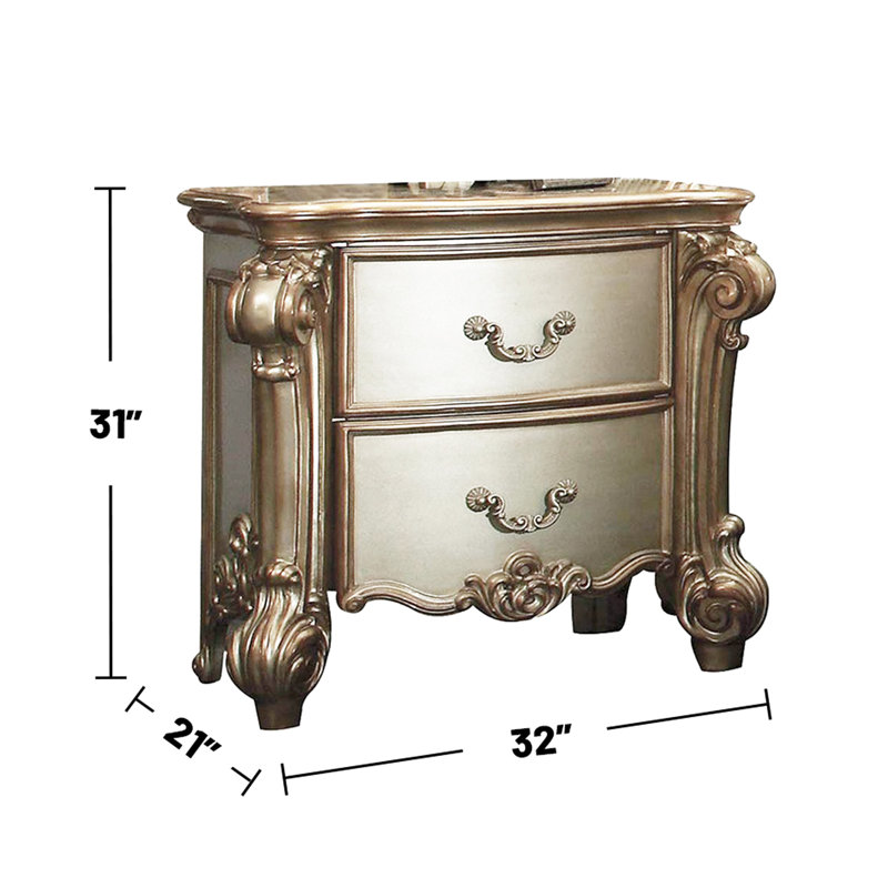 Table de chevet 2 de style traditionnel en or antique avec tiroir doublé de feutre, patine magnifique et base à volutes