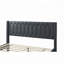 Grand lit moderne-782808903