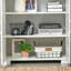 Garde-manger industriel blanc avec placard et tablettes