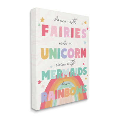 Conception fantaisiste de fées, licornes, sirènes et arcs-en-ciel