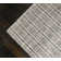 Tapis gris tissé à la main à motif de chevrons Pétrolia