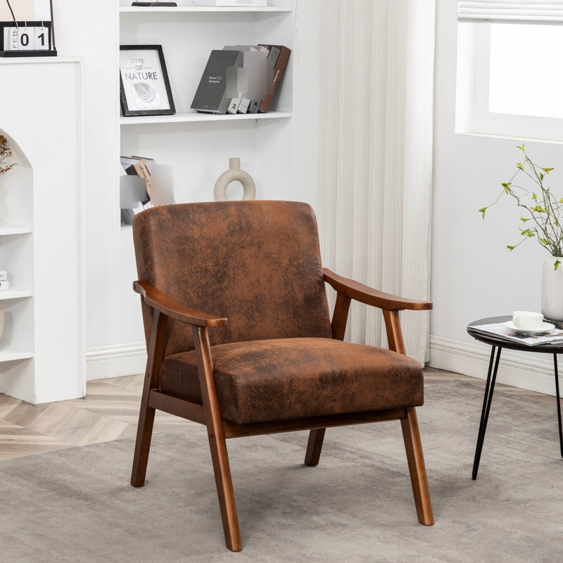 Fauteuil d'appoint brun avec structure en bois et revêtement en microfibre, style moderne chic du milieu du siècle, couleur unie douce