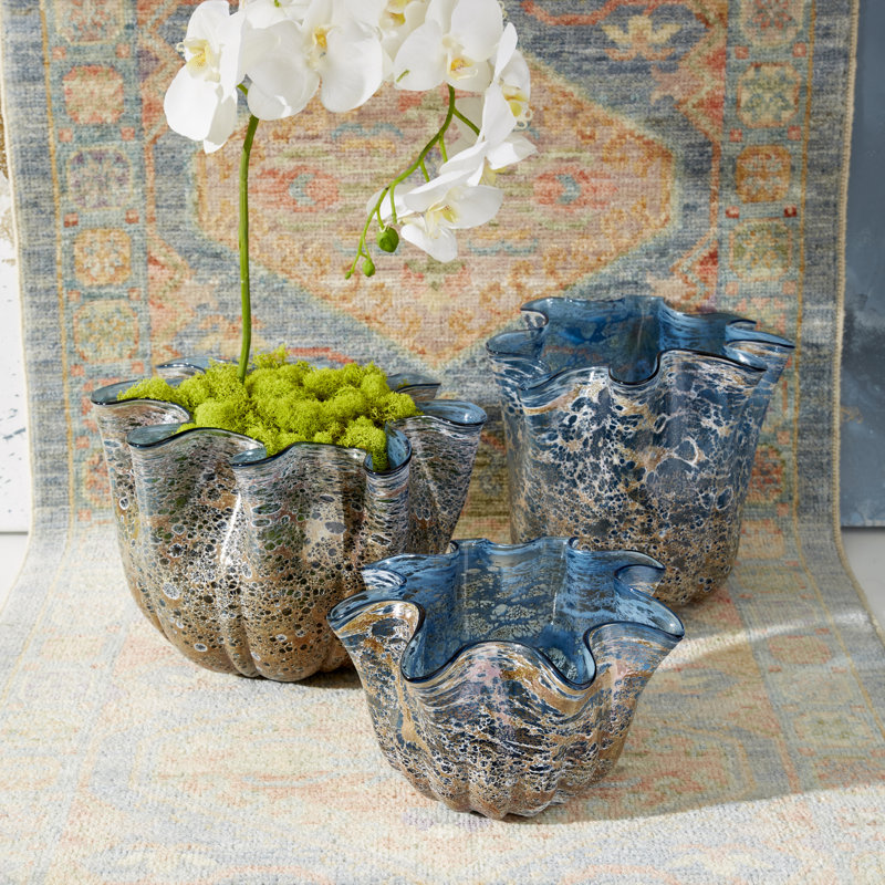 Meduse Glass Table Vase, 8.75" H x 13.75" W x 13.75" D