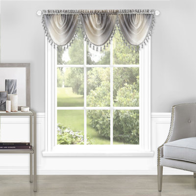 Balloon Window Valance