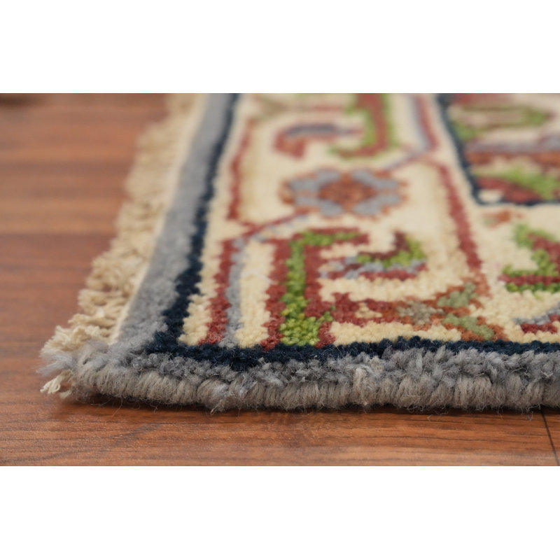 Tapis rustique traditionnel 2 x 3 avec bordures complexes