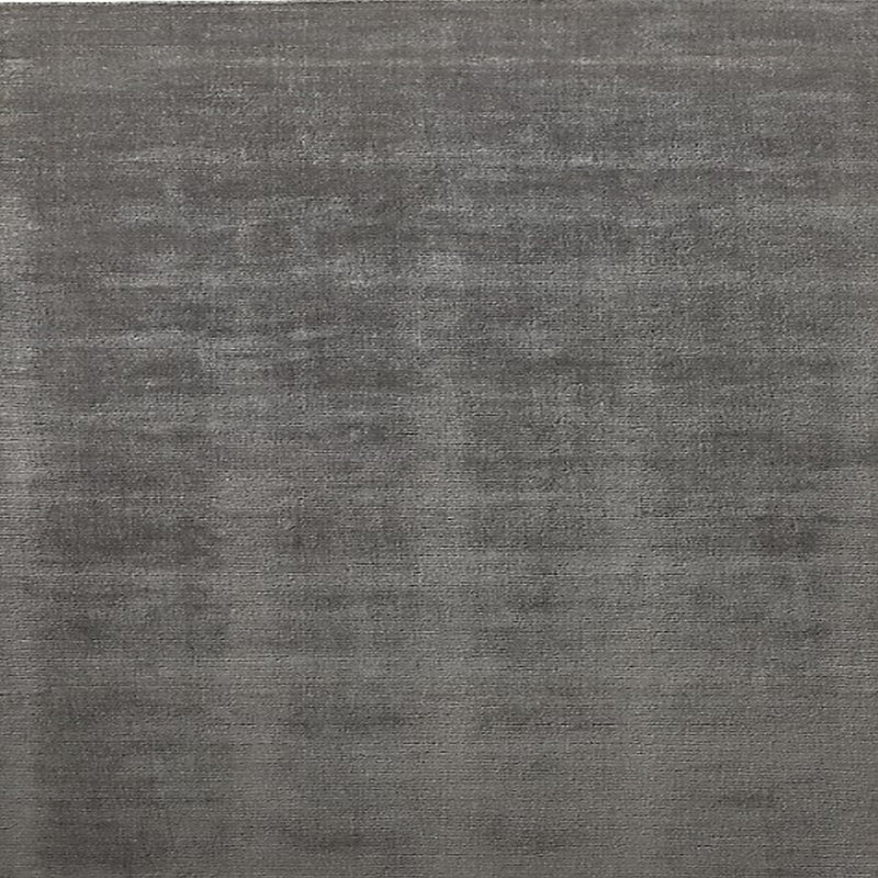 Tapis gris, Carré 8 pi