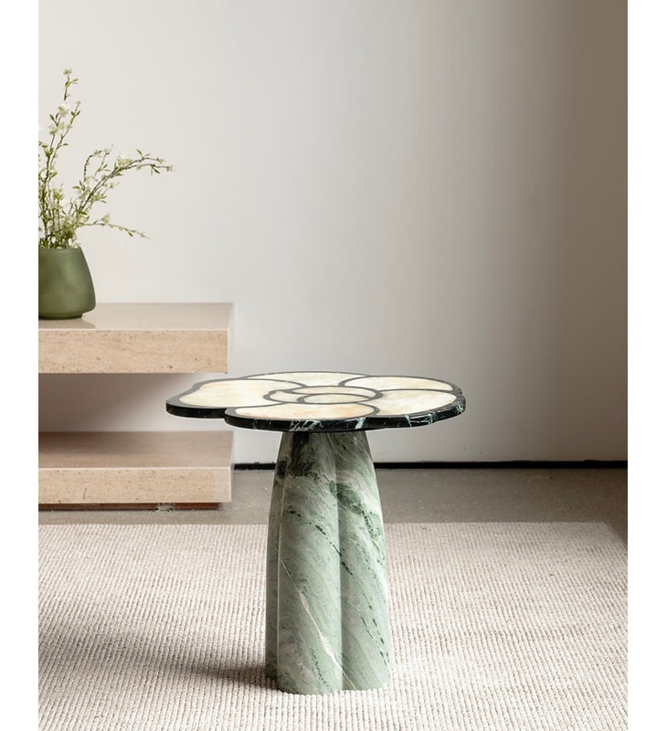 Table d'appoint florale en marbre vert