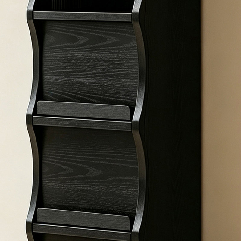 Hogue, Black