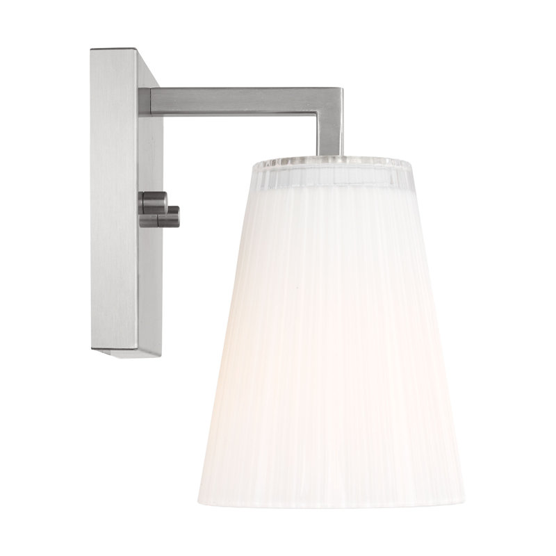 Petit meuble-lavabo Upson de Génération Éclairage , Une lumière, H 7,75 po x l 5 po x P 6,25 po, Nickel brossé