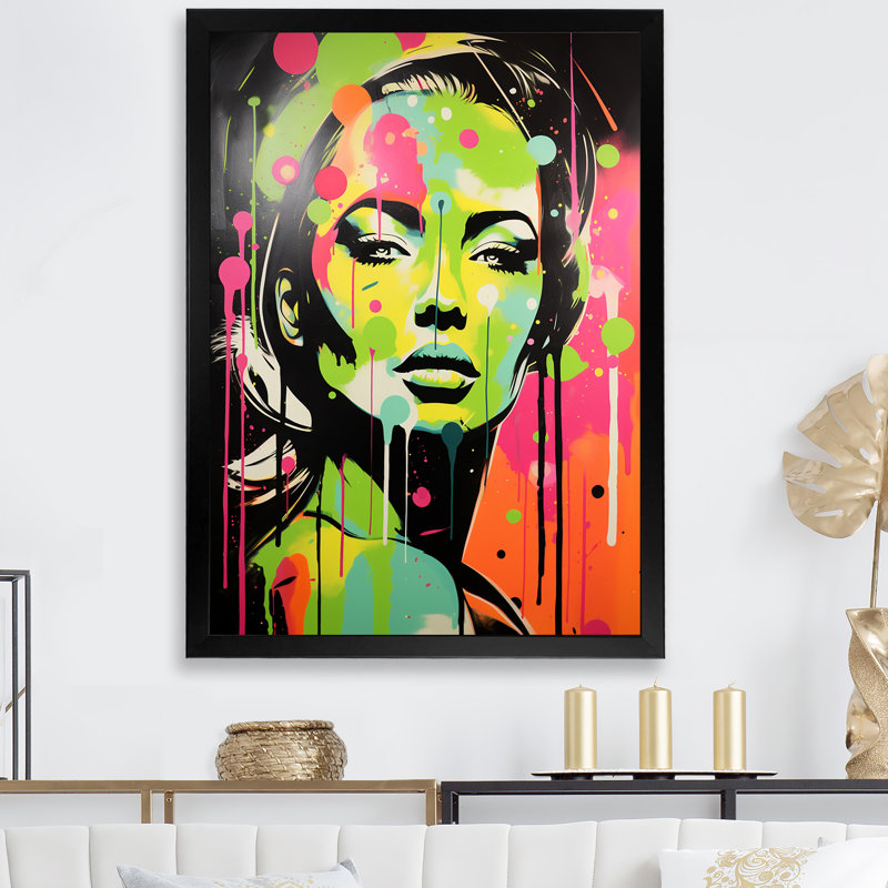 «Green and Pink Graffiti Woman Portrait I», art mural moderne femme, Cadre simple noir, H 32 po x l 24 po x P 1 po