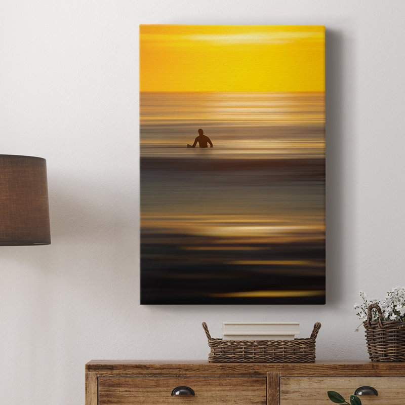 «Alone in the Calm», reproduction encadrée - galerie Cavas, H 18 po x l 12 po