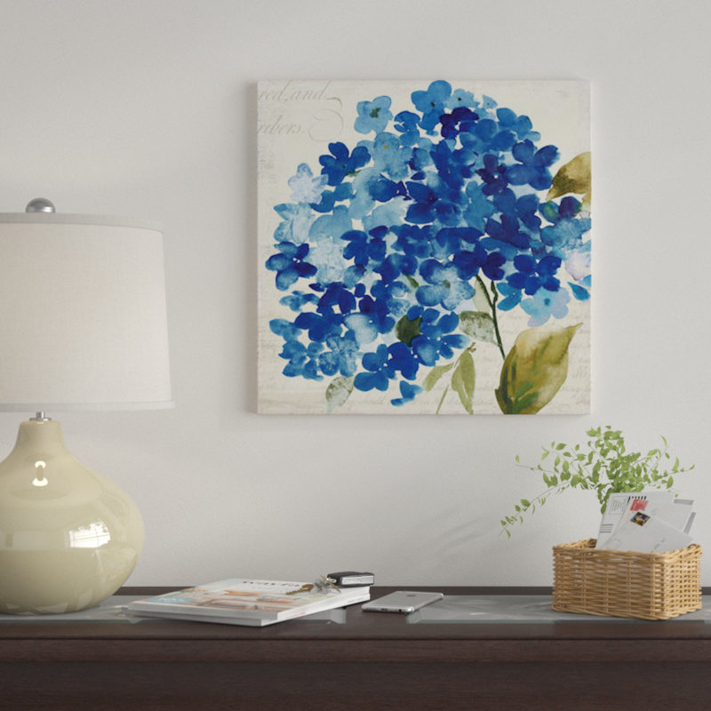 «Hampton Hydrangea II» par Asia Jensen, reproduction sur toile, H 37 po x l 37 po x P 1,5 po, Pas de tapis, Toile tendue