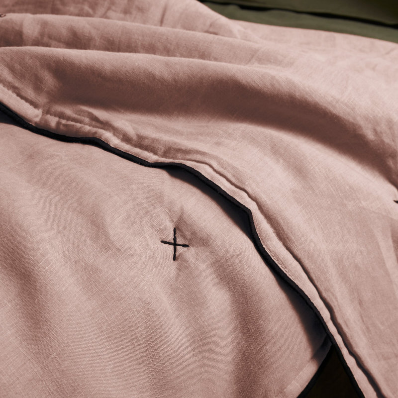 Carlina 100% Linen No Pattern Bedspread, W250 x L280cm, Pink