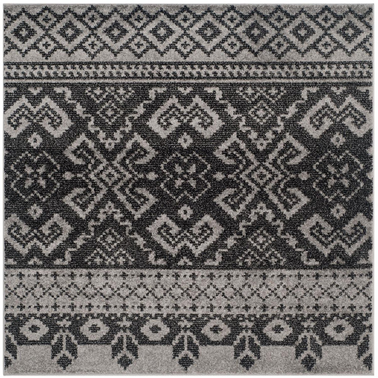 Nicarla Geometric Indoor/Outdoor Rug