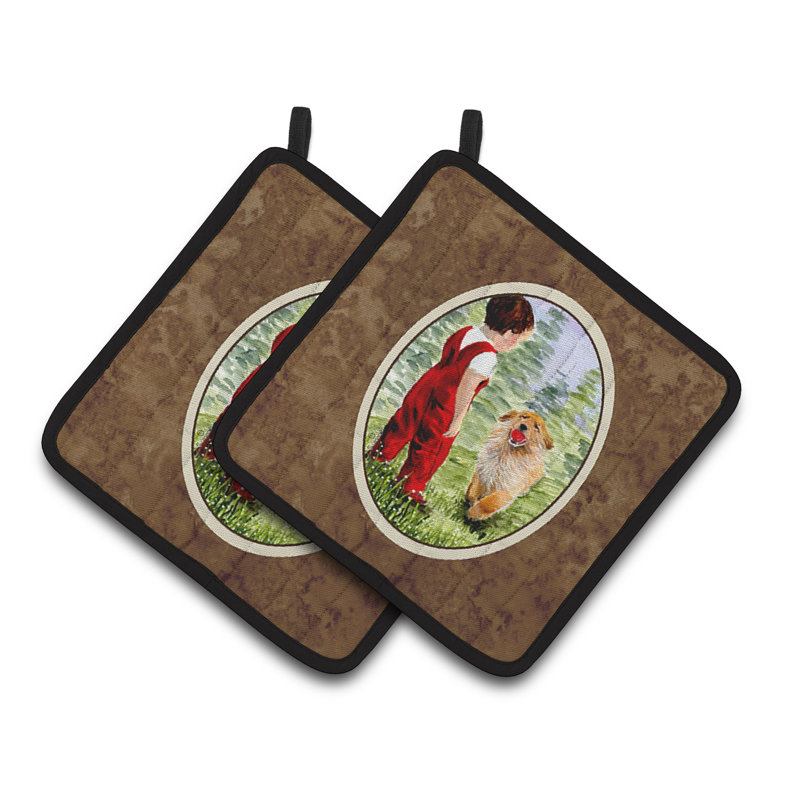 Caroline's Treasures Little Boy with his Retriever Polyester Potholder Set