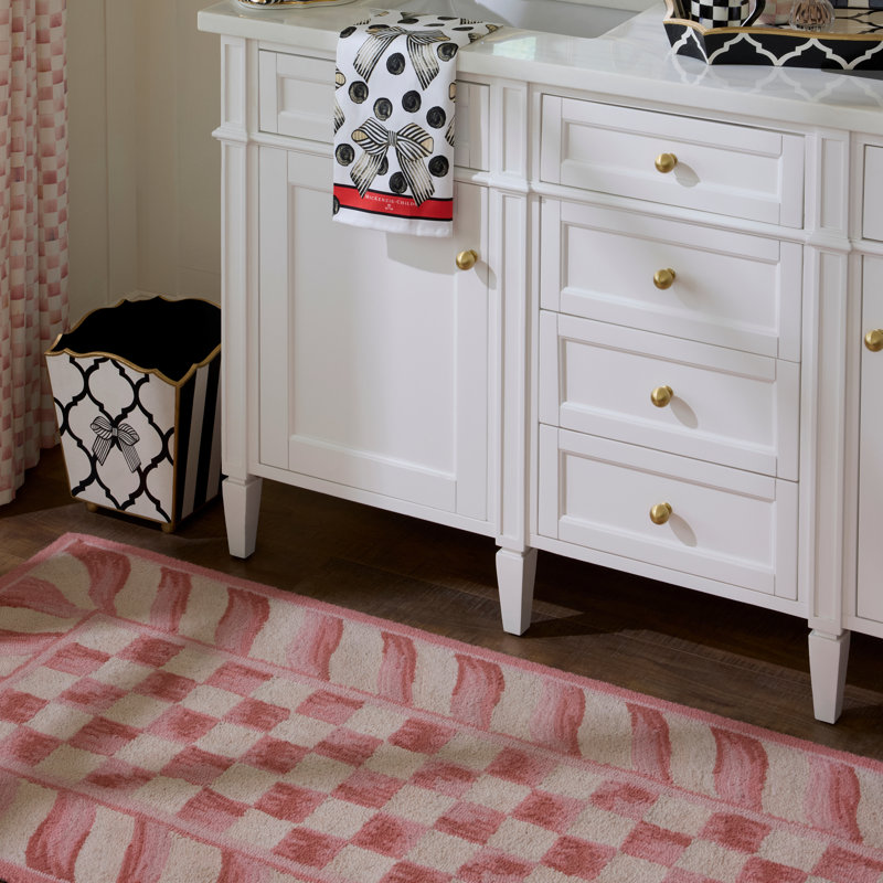 Rosy Checkered Washable Rug, Rectangle 2' x 3'