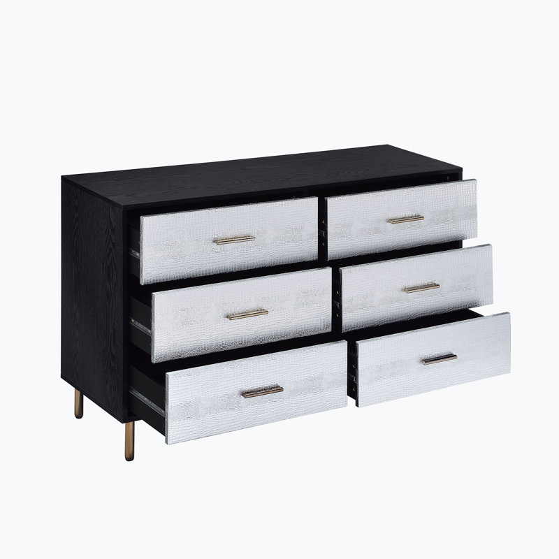 Commode à six tiroirs, Argent
