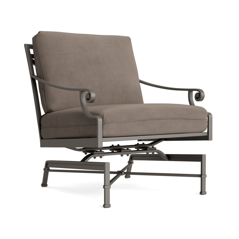 Venetian Outdoor Lounge Chair, Fusion Clay, Mica