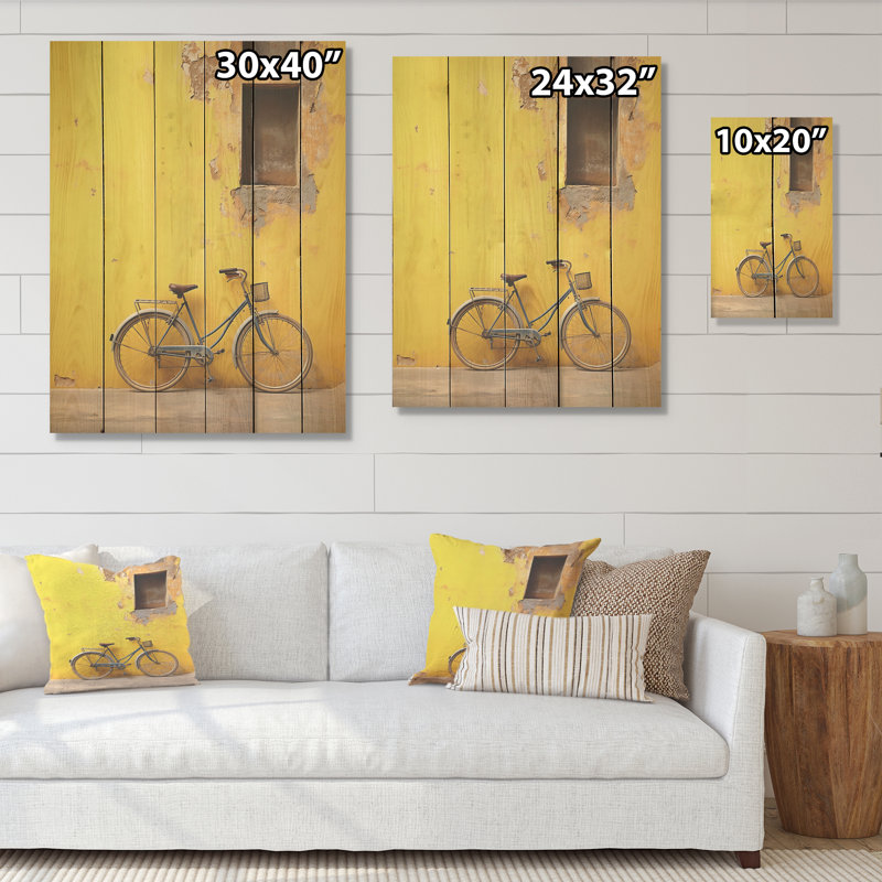 Lemon Leisure Bicycle I - Art mural en bois de bicyclette sur bois de pin naturel, H 20 po x l 10 po