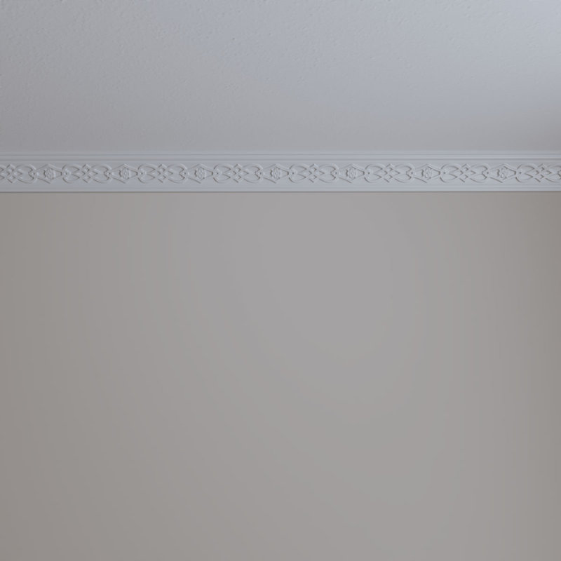 White Intricate Urethane Crown Moulding 94.5" Length
