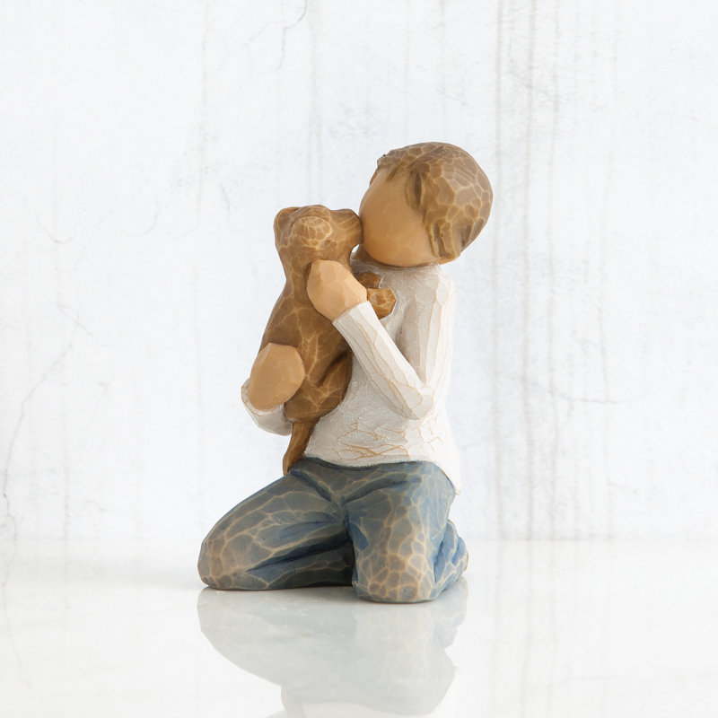 Figurines & Sculptures