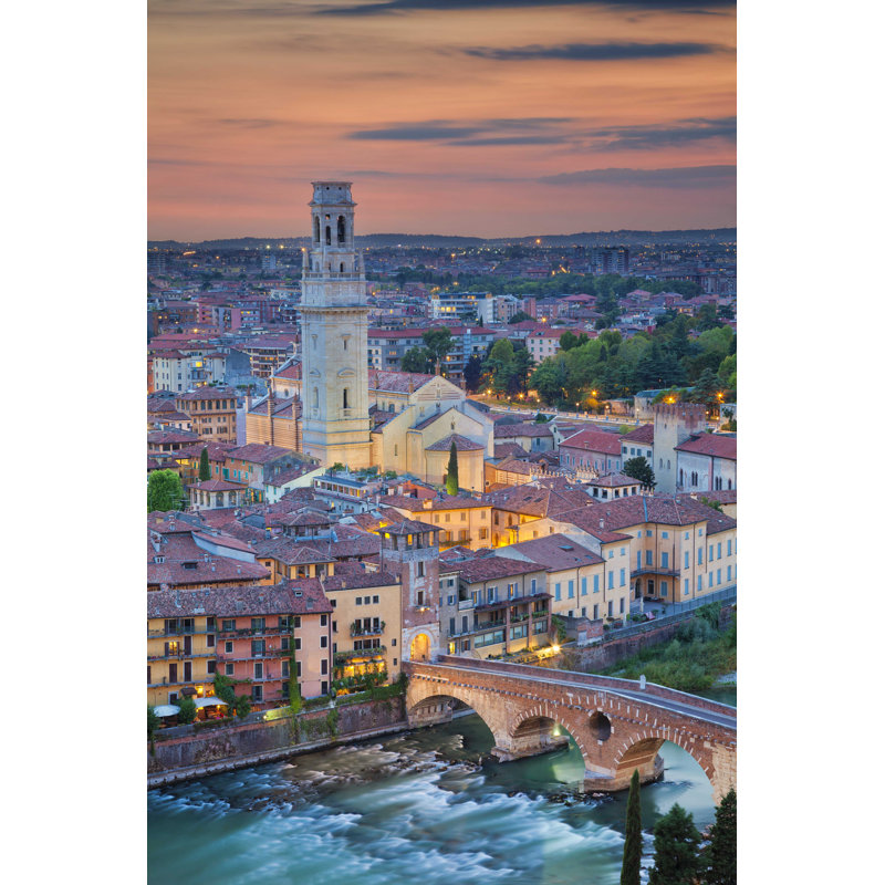 Vérone - photographie sur toile tendue, H 18 po x l 12 po