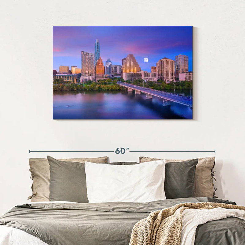 Sireci Austin, 30" H x 45" W