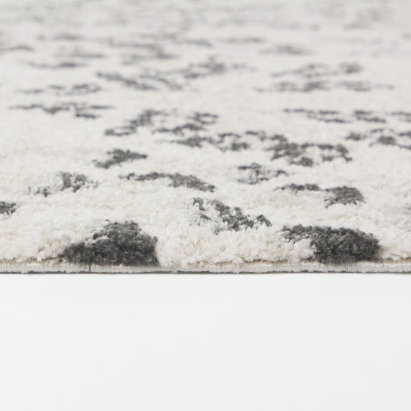 Ashbourne Cream/Charcoal Floral Transitional Area Rug, 5'3" x 7'