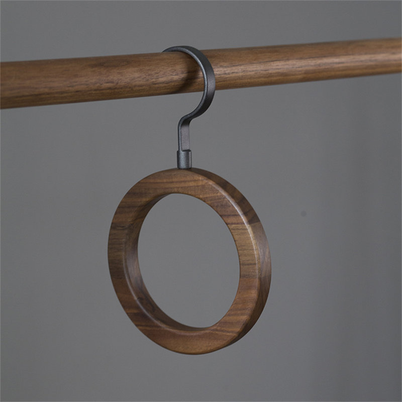 Circular Scarf And Shawl Hanger, 10