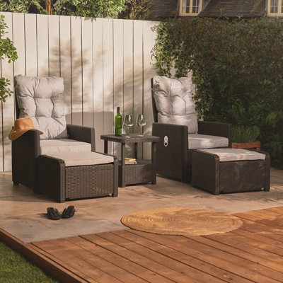 Outdoor Lounge Chair with Ottoman