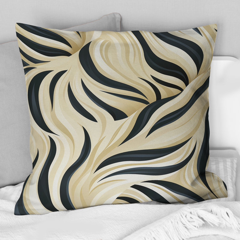 Crème et noir Zebra Harmony - Coussin décoratif imprimé, H 18 po x l 18 po