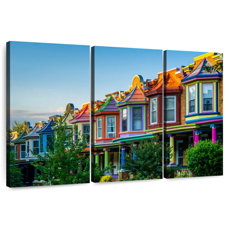 Lilie Guilford Avenue Rowhouse, H 28 po x l 45 po
