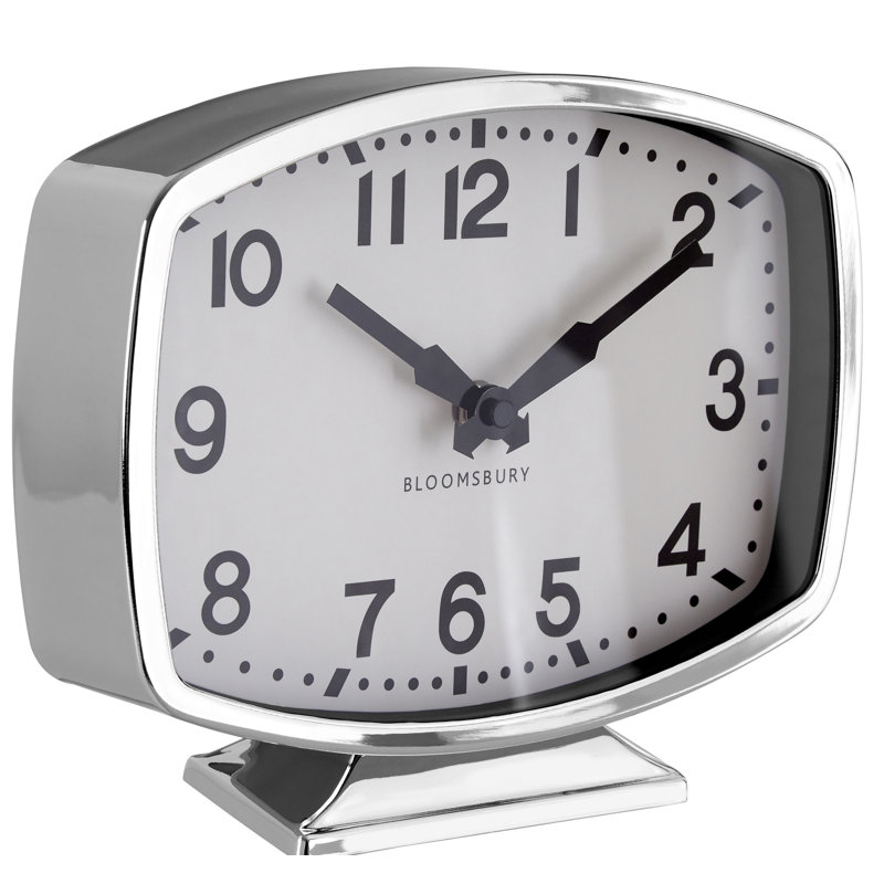 Analogue Metal Quartz Movement / Crystal Tabletop Clock in Chrome