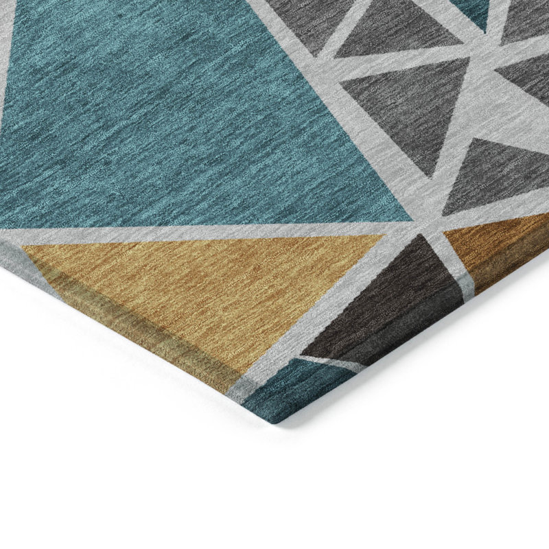 Gray Geometric Machine Washable Synthetic Area Rug 3' x 5'