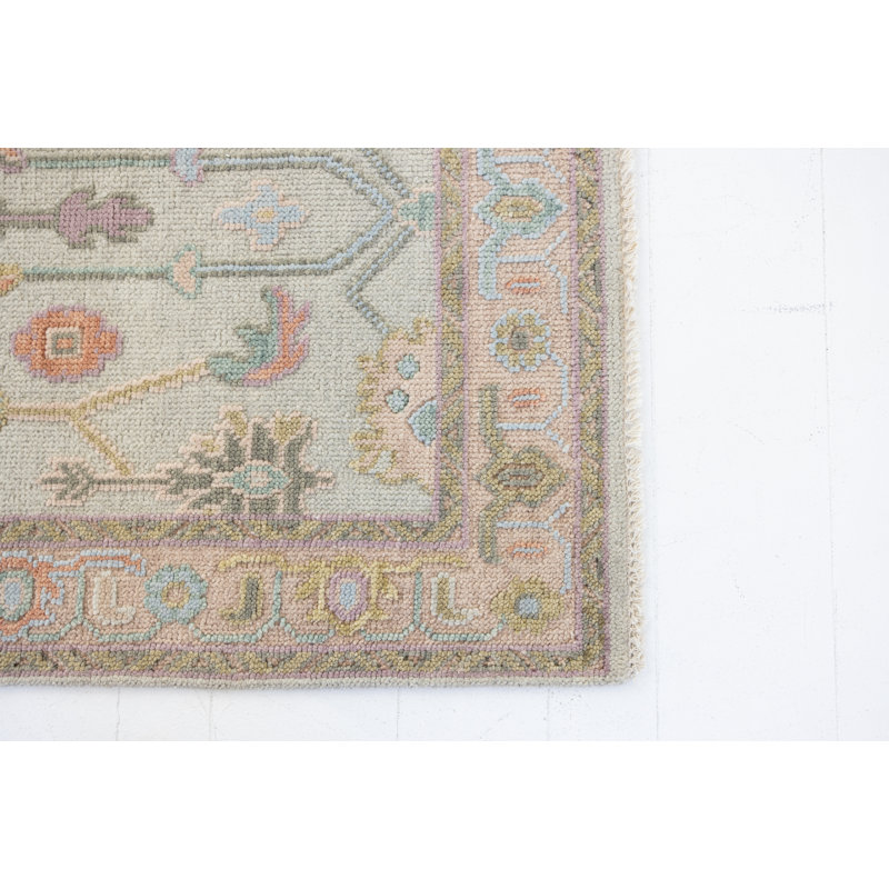 Belle Hand Knotted Wool Oriental Area Rug, Rectangle 6' x 9'