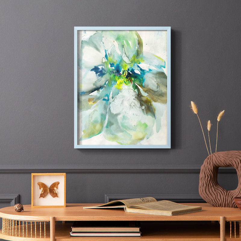 Peut-être Petunias I, reproduction encadrée - bois massif, Bleu, H 10 po x l 8 po