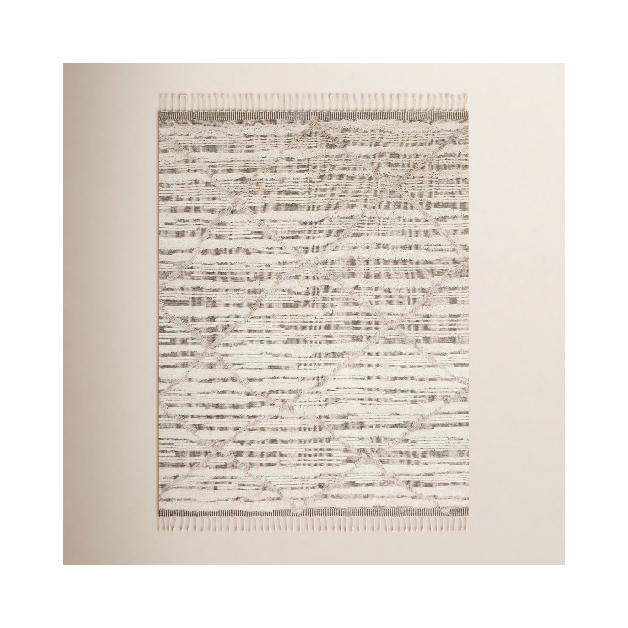 Benjamin Handmade Ivory/Taupe Rug, Rectangle 2' x 3'