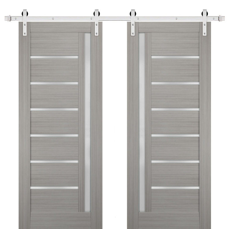 Porte de grange double robuste avec vitrage dépoli Quadro 4088 Ginger Ash, supports de rail de 13 pi, portes intérieures à panneaux massifs - 64 po x 96 po (2 x 32 x 96 po) - Rail argenté