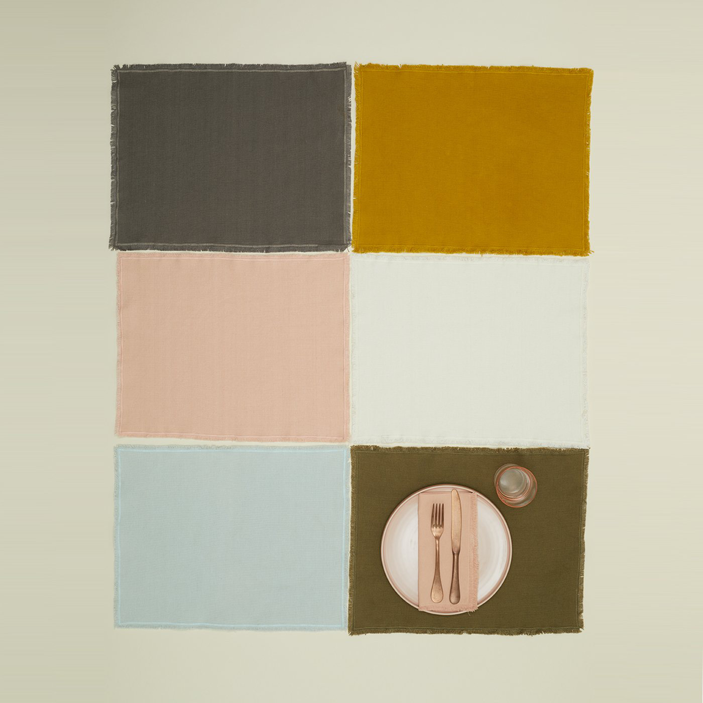 Jarmaine Reversible Placemat, Mustard