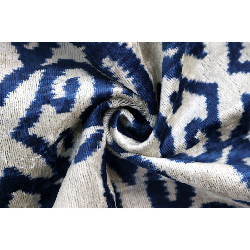 Coussin décoratif en velours Indigo Ikat - fait à la main 16 x 16
