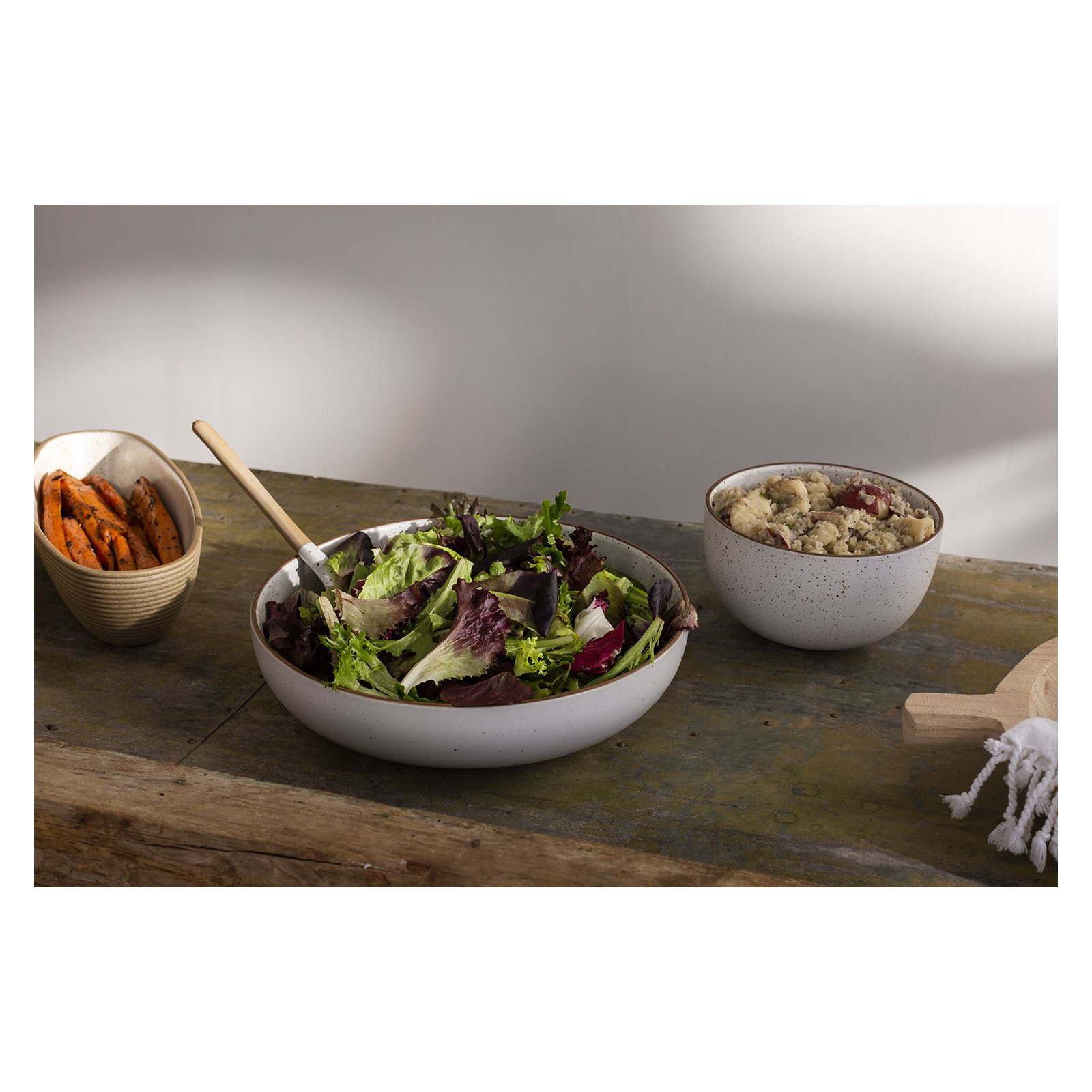 Eino Ceramic Serving Bowl