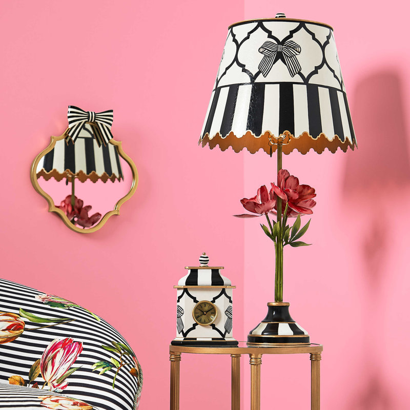 Flower Show Table Lamp