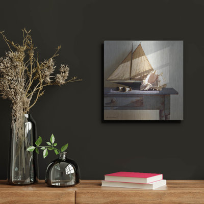 Breakwater Bay «Shell & Sail» par Zhen-Huan Lu, art mural en métal