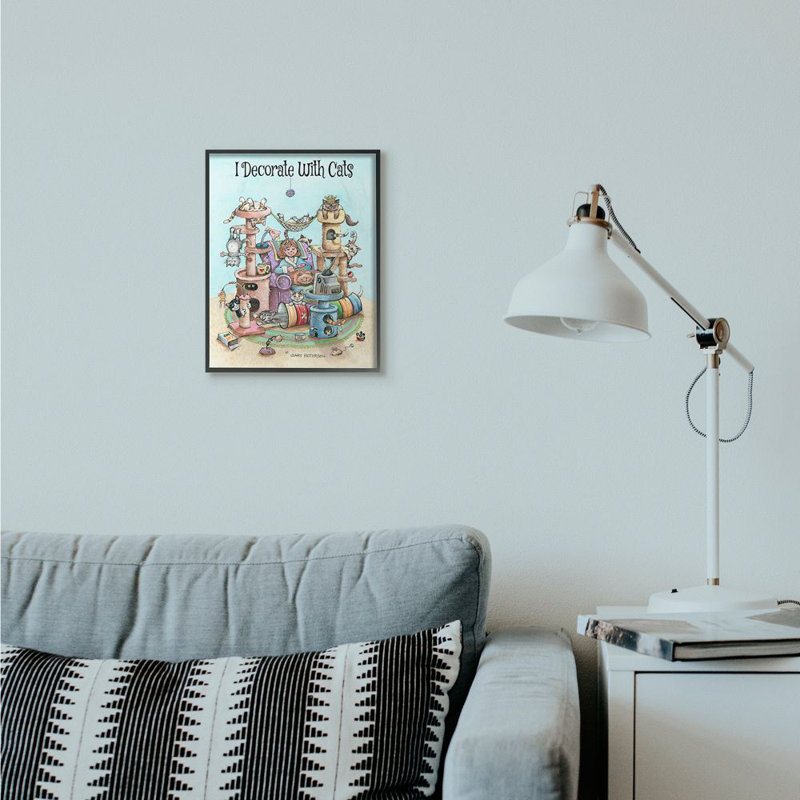 «I Decorate with Cats Funny» par Gary Patterson - impression d'art graphique, H 14 po x l 11 po, Giclée encadrée noir minuit