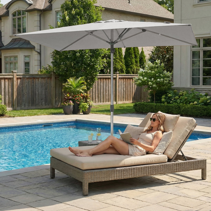 Parasol de table semi-automatique pour l'extérieur, L 72 po x P 120 po, Crème