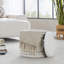 Repose-pieds de rangement 18 po en laine tissée à la main beige avec motif touffeté et noué-133256771