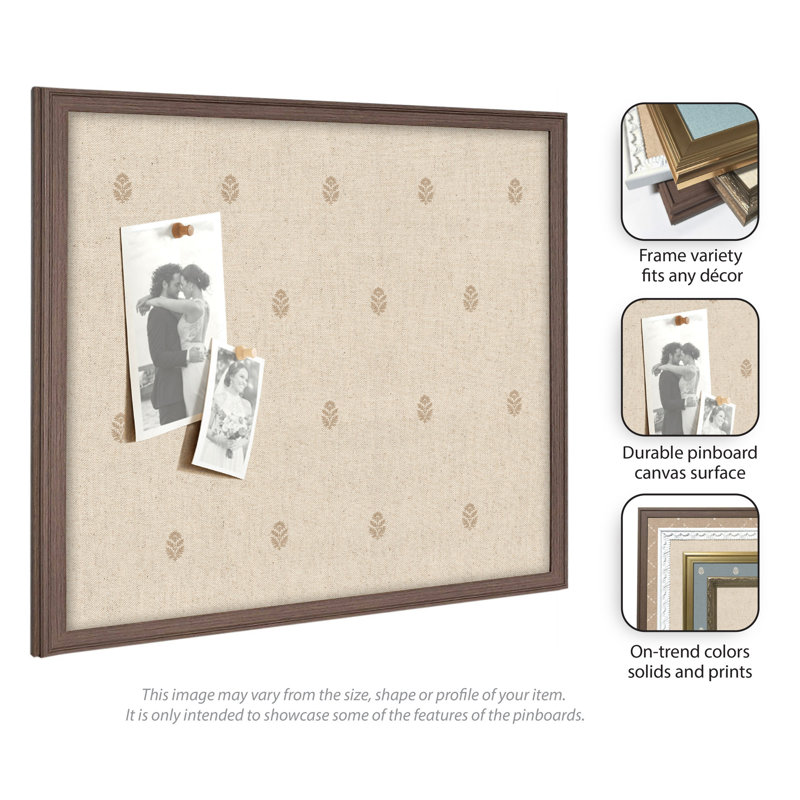 Tableau d'affichage en lin encadré en tissu, H 26 po x l 38 po x P 1 po, Blanc Bethany, Rose / beige