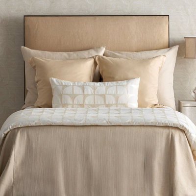 Lamina Coverlet