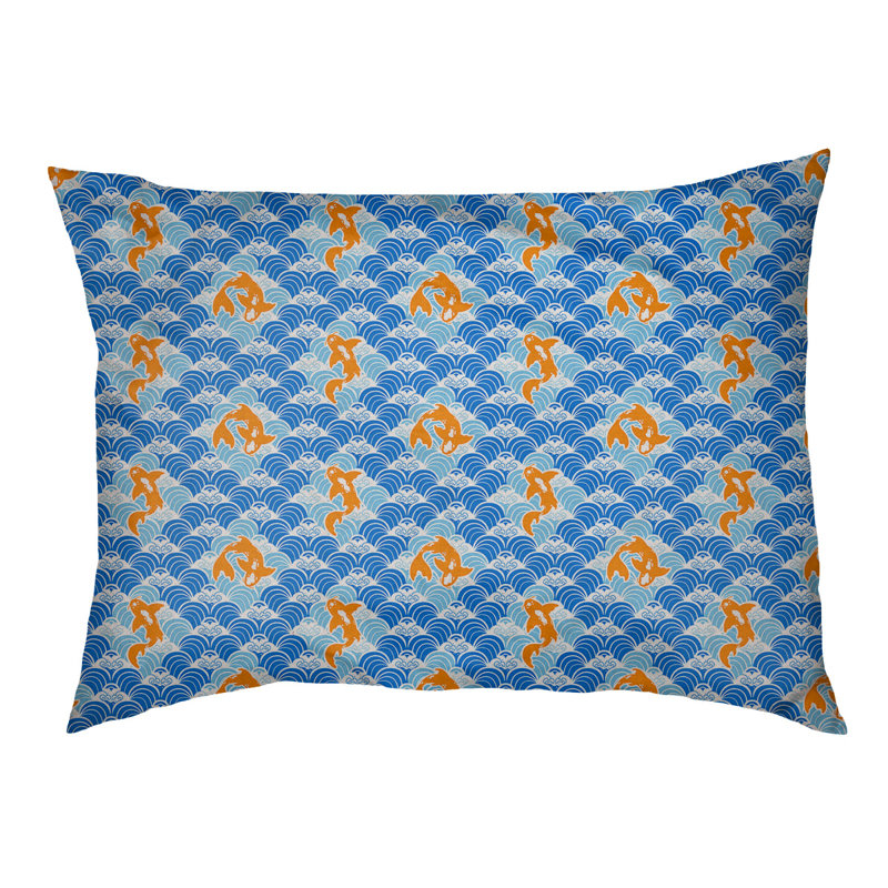Coussin d’ondulations koi fish Byrge, Bleu / jaune, Moyen (l 30 po x P 10 po x H 20 po)
