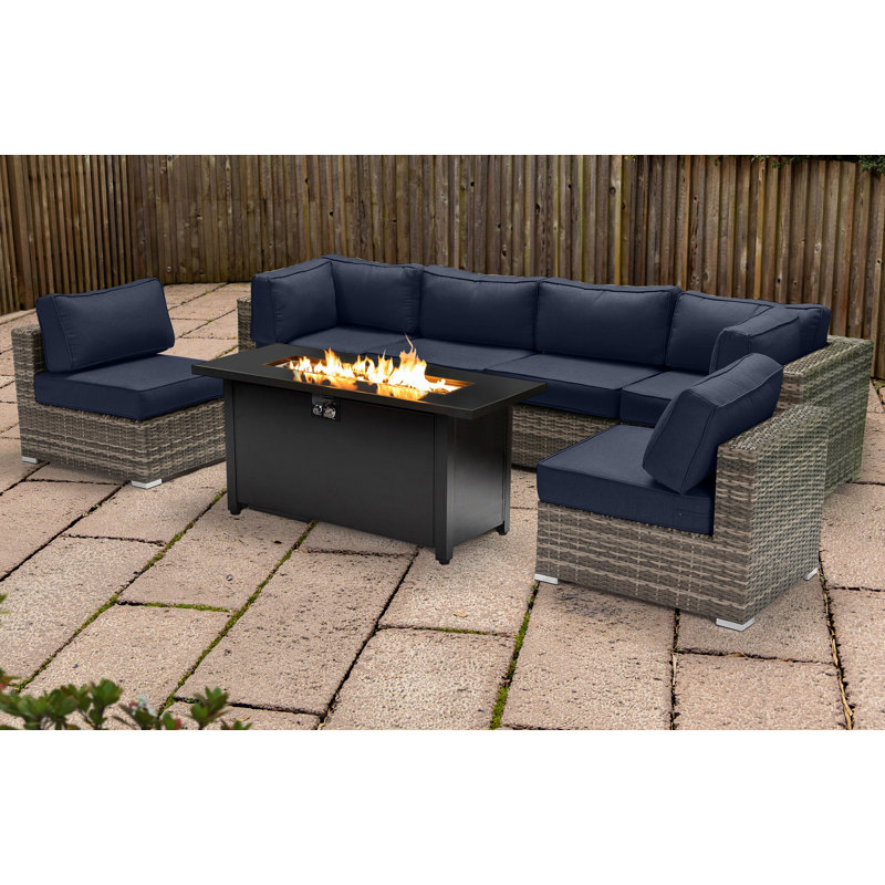 Ensemble de conversation modulaire 7 pièces avec coussins Sunbrella et foyer rectangulaire en métal Lsi, Bleu marine